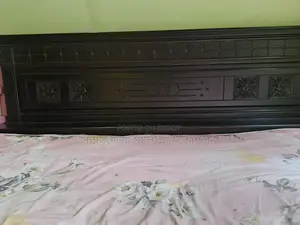 Wooden Bed Very Large Bed 3 People Can Sleep Easily