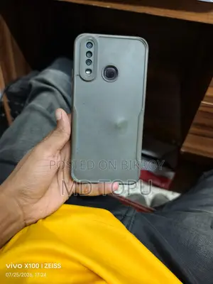Vivo Y12 64 GB Blue