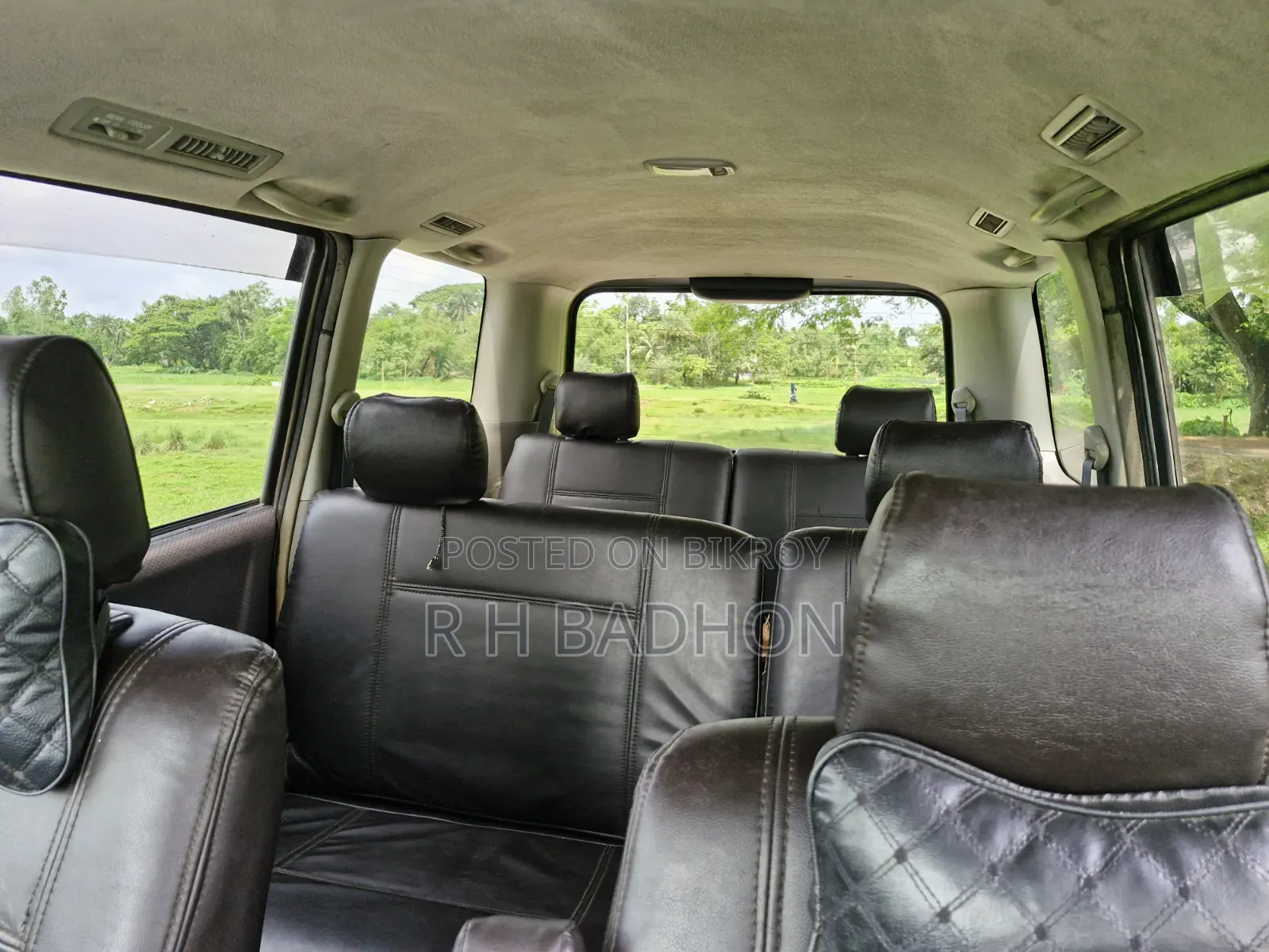 Toyota Noah 2003 Silver