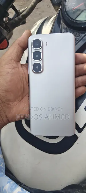 Infinix Hot 60 Pro+ 128 GB Silver