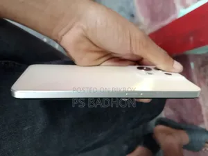 Oppo Reno8 Pro 256 GB White
