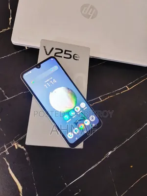 Vivo V25e 128 GB Gold