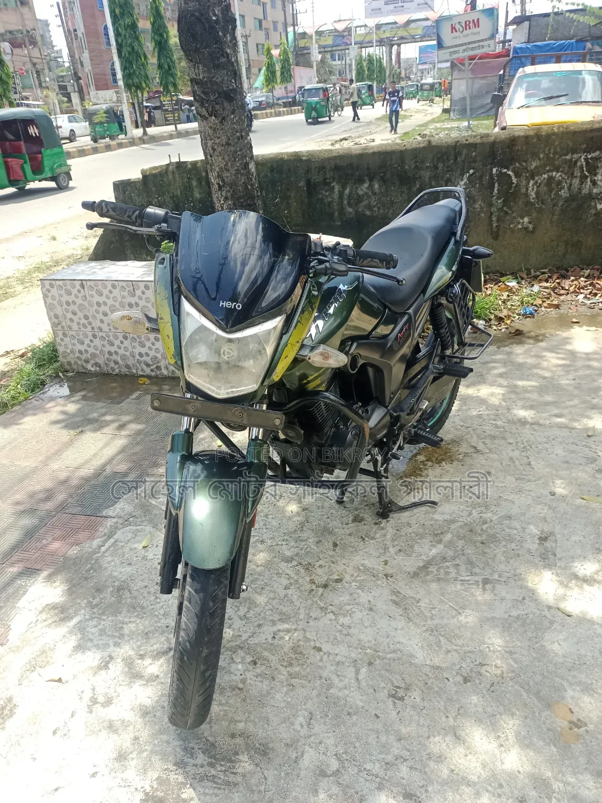 হিরো হাংক ২০১৮ নীল