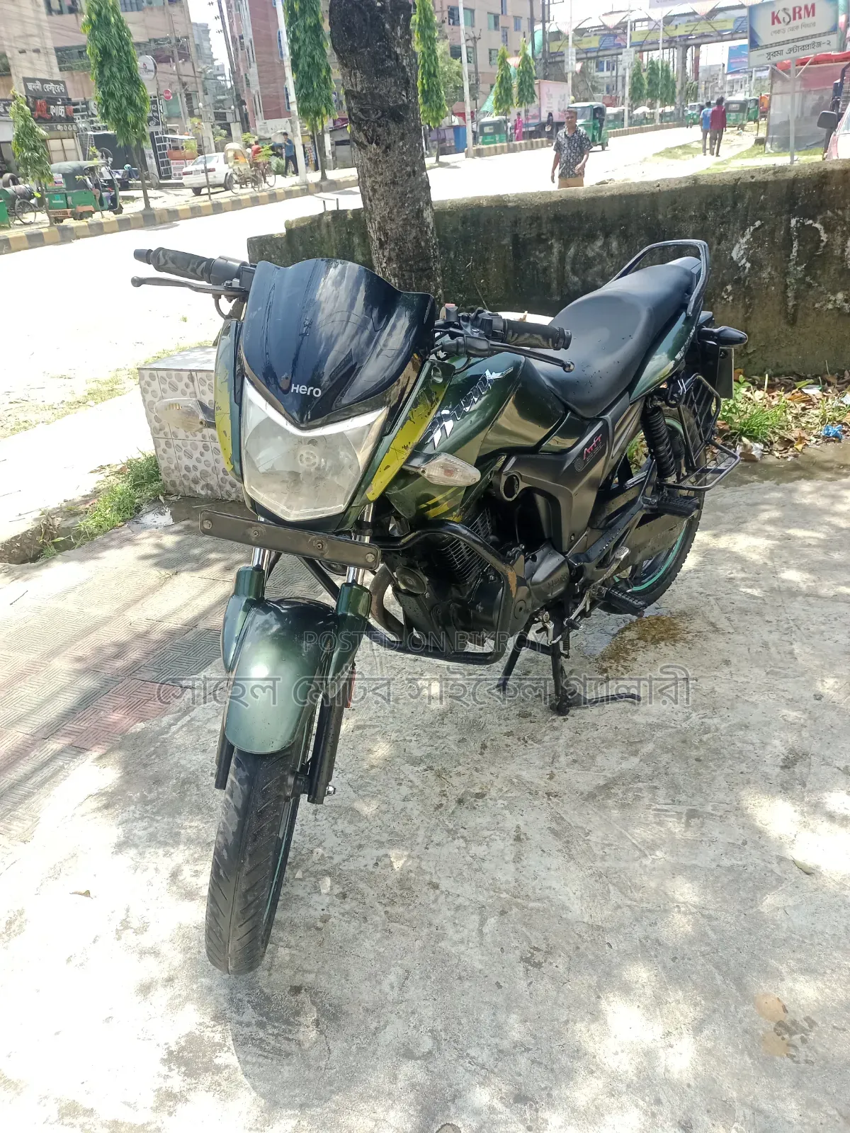 হিরো হাংক ২০১৮ নীল