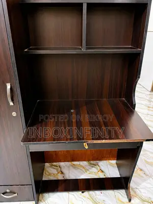 Computer/Study Table / Reading Table / Table
