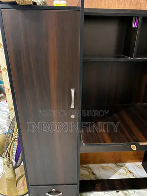 Computer/Study Table / Reading Table / Table