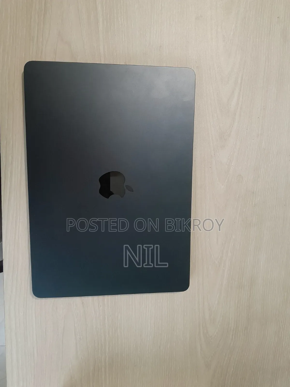 নতুন ল্যাপটপ Apple MacBook Air 2023 M2 16GB Apple M2 SSD 256GB
