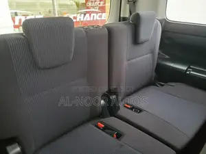 Toyota Noah 2021 Silver