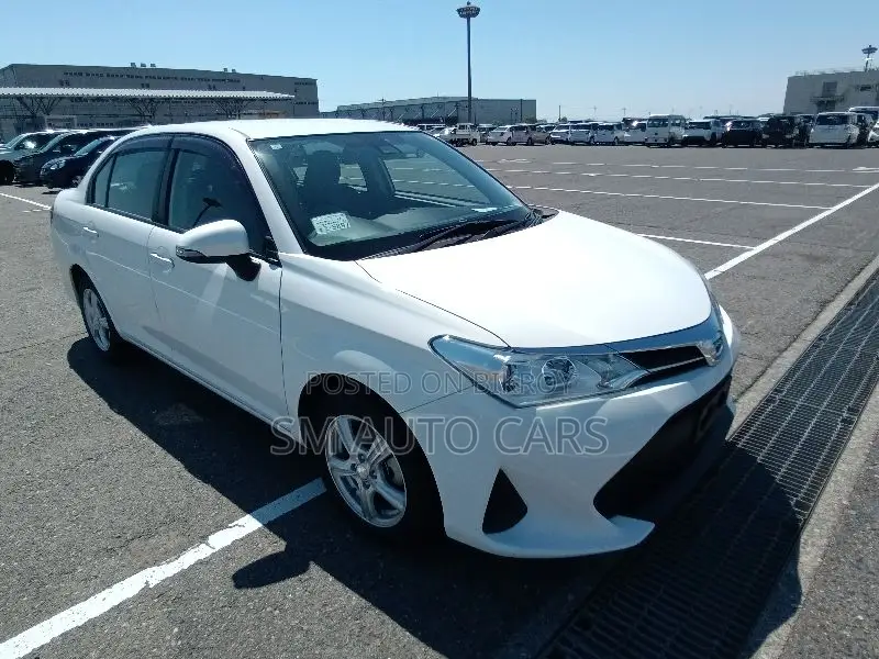 Toyota Axio 2021 White