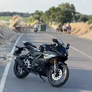 Yamaha 2024 Black