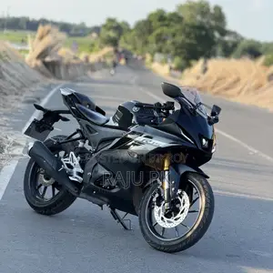 Yamaha 2024 Black