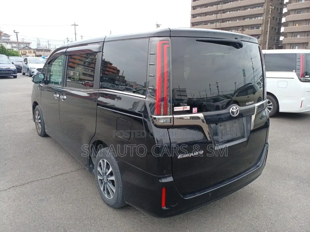 Toyota Esquire 2.0 FWD (7 Seater) 2021 Black