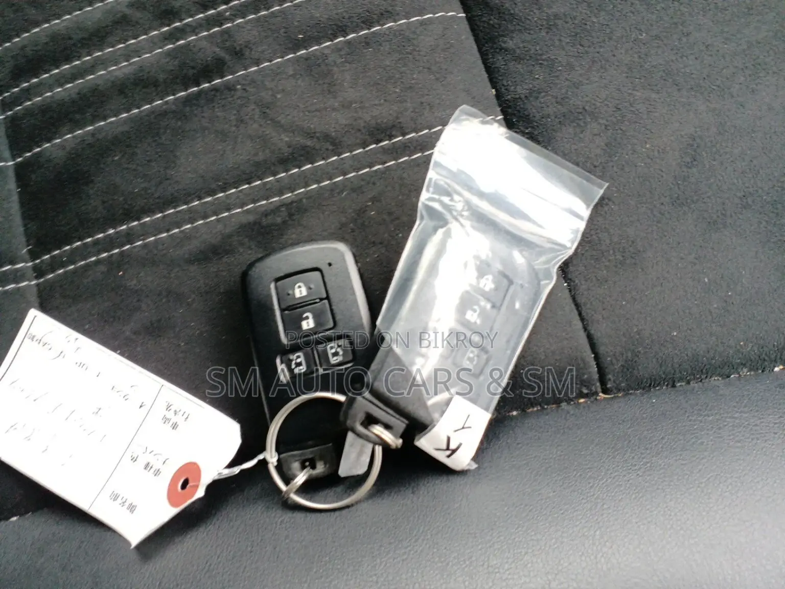 Toyota Esquire 2.0 FWD (7 Seater) 2021 Black