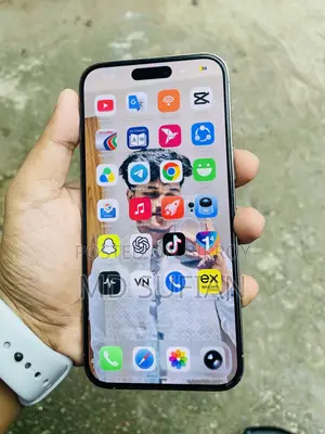 অ্যাপল আইফোন ১৪ প্রো ম্যাক্স ১২৮ জিবি গোল্ড