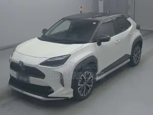Toyota Yaris Cross 2021 Pearl
