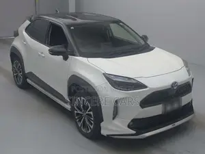 Toyota Yaris Cross 2021 Pearl