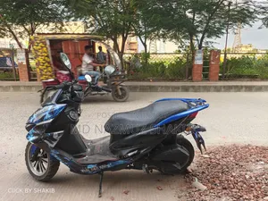 রিগাল র‌্যাপ্টর কে৪ ২০১৮ ব্লু