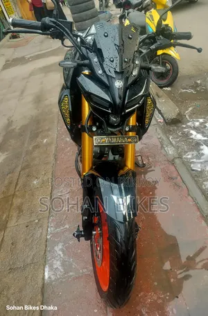 ইয়ামাহা ২০২৫ ব্ল্যাক