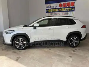 Toyota Corolla Cross 2021 Pearl