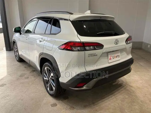 Toyota Corolla Cross 2021 Pearl