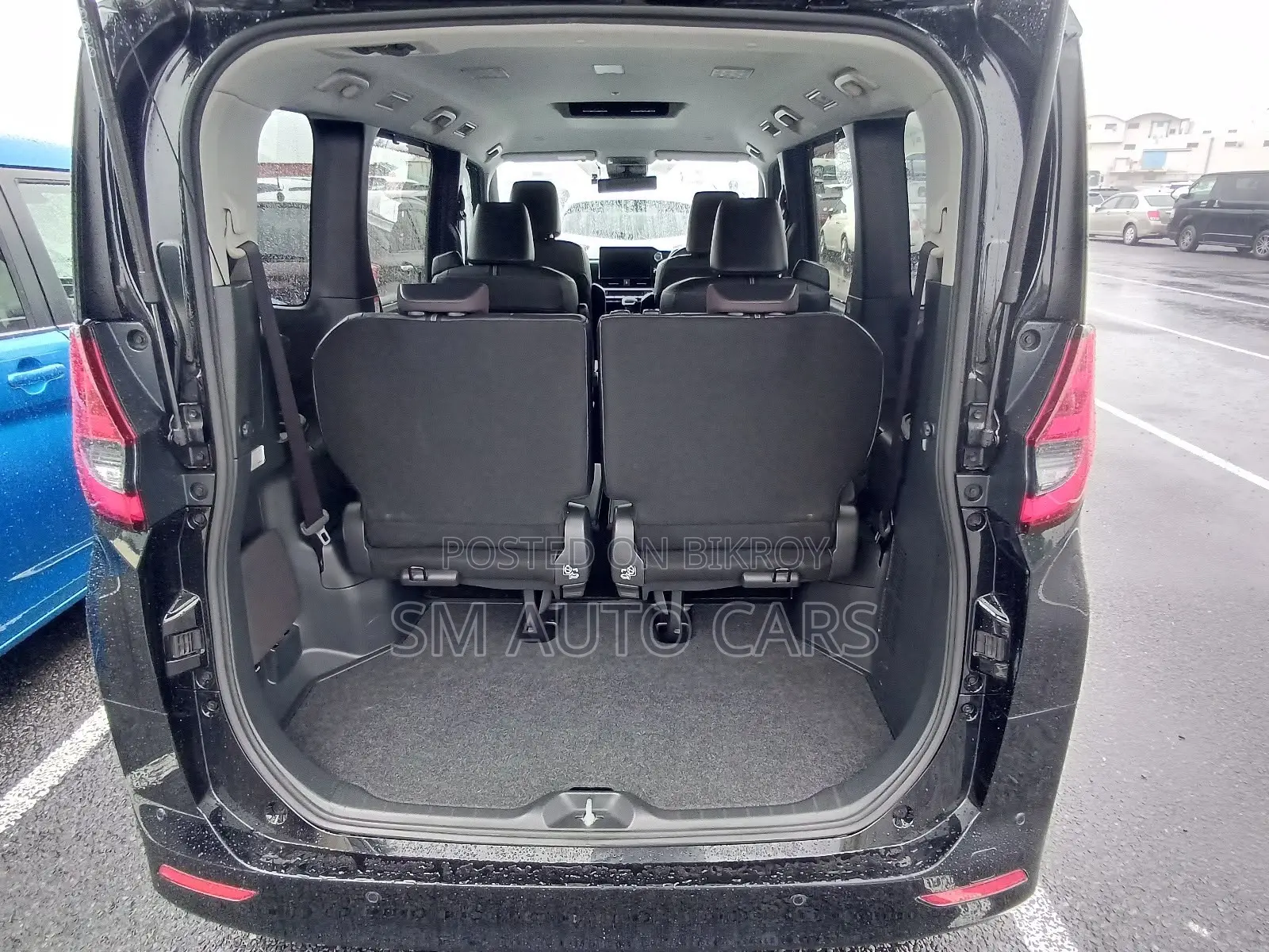 Toyota Noah 2022 Black