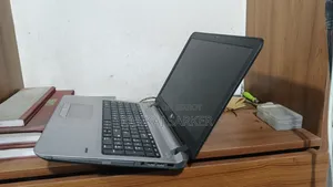 Laptop HP EliteBook 840 G3 4GB Intel Core I3 SSD 1TB