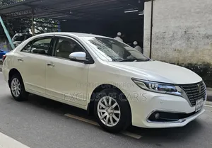 টয়োটা প্রমিও ২০১৬ পার্ল