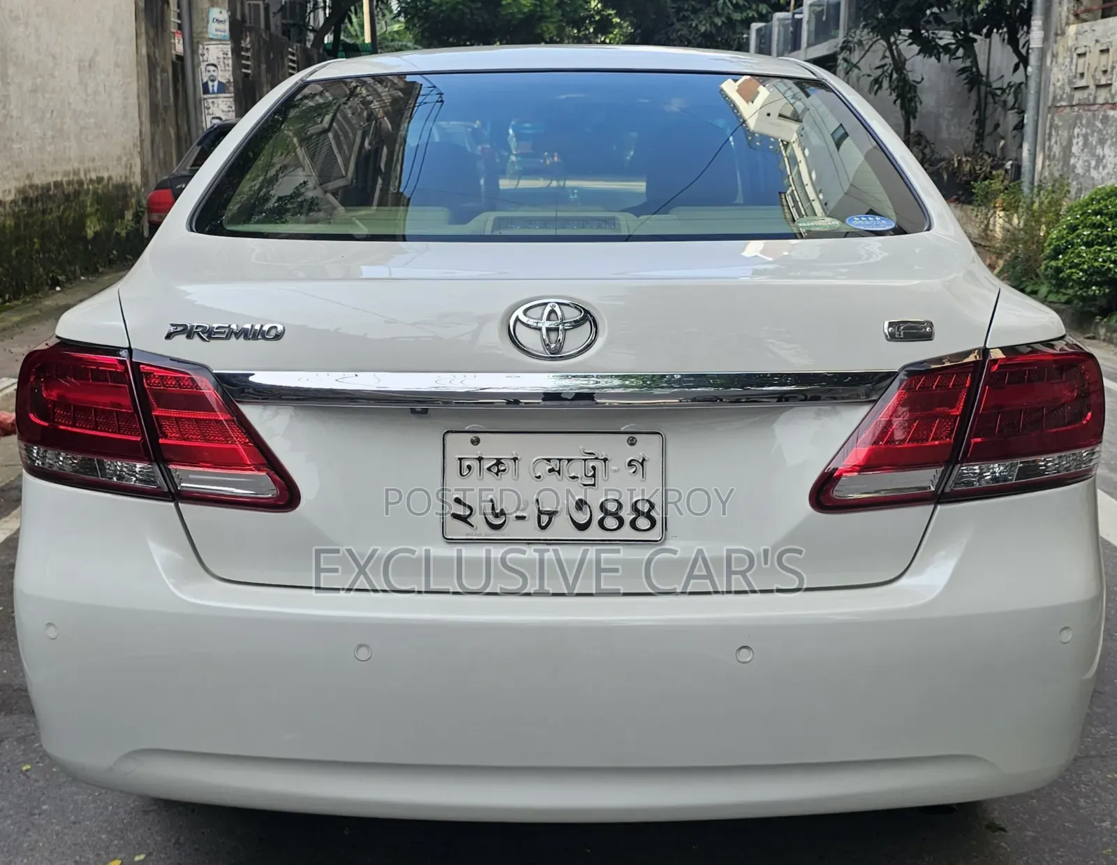 টয়োটা প্রমিও ২০১৬ পার্ল
