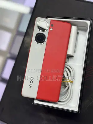 iQOO 256 GB Red