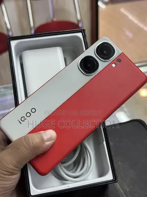 iQOO 256 GB Red