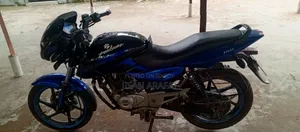 নতুন বাজাজ পালসার ১৫০ ২০১৬ ব্লু