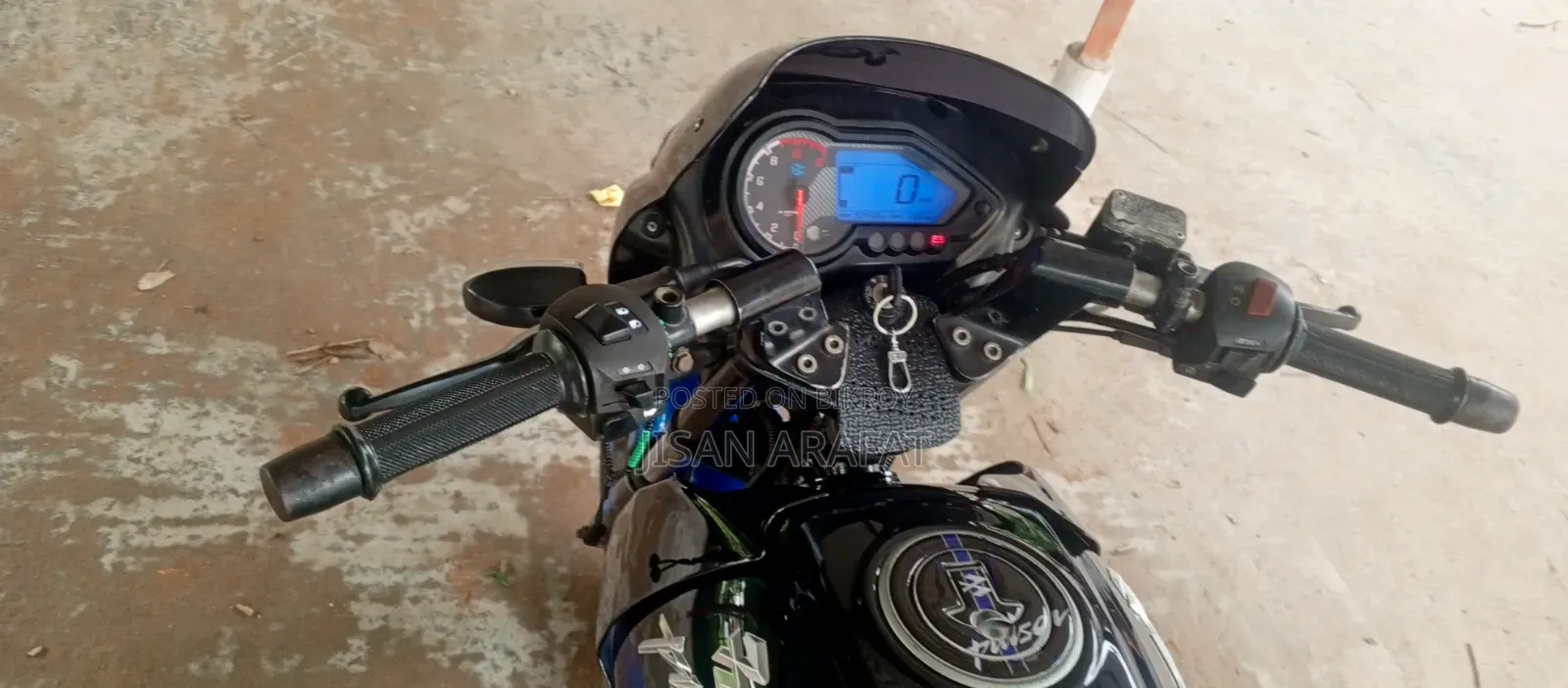 নতুন বাজাজ পালসার ১৫০ ২০১৬ ব্লু