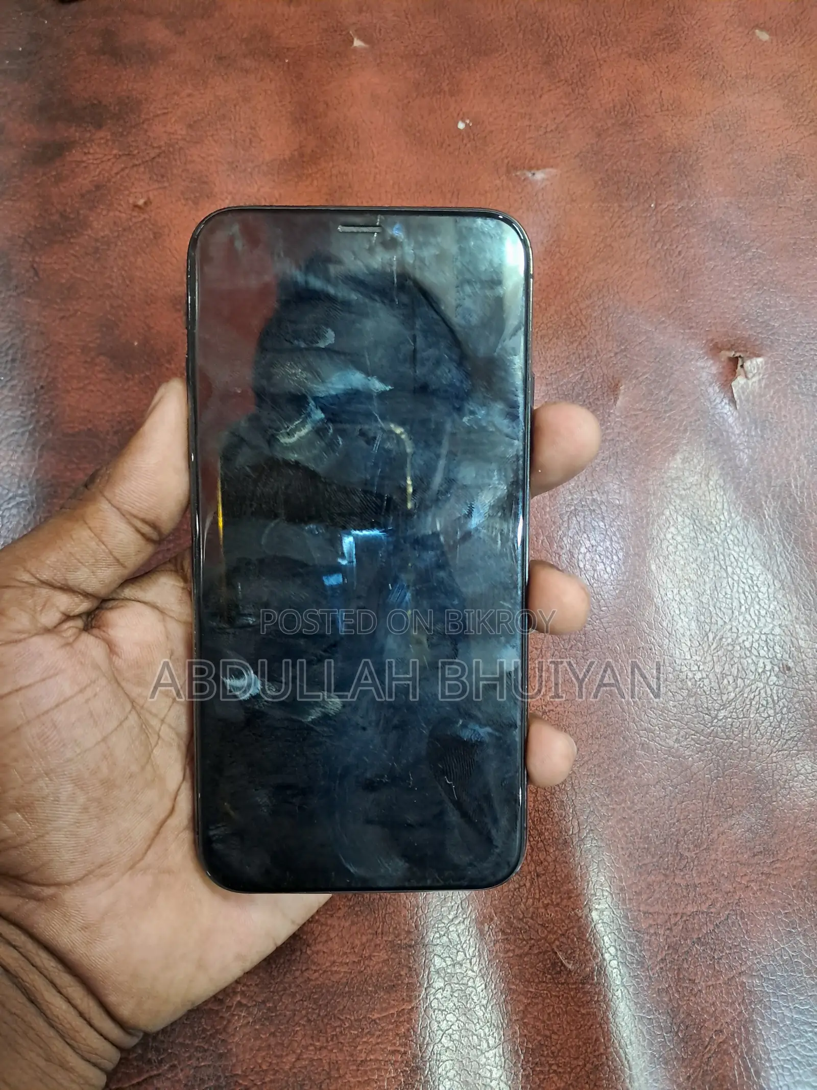 অ্যাপল আইফোন এক্স ৬৪ জিবি ব্ল্যাক