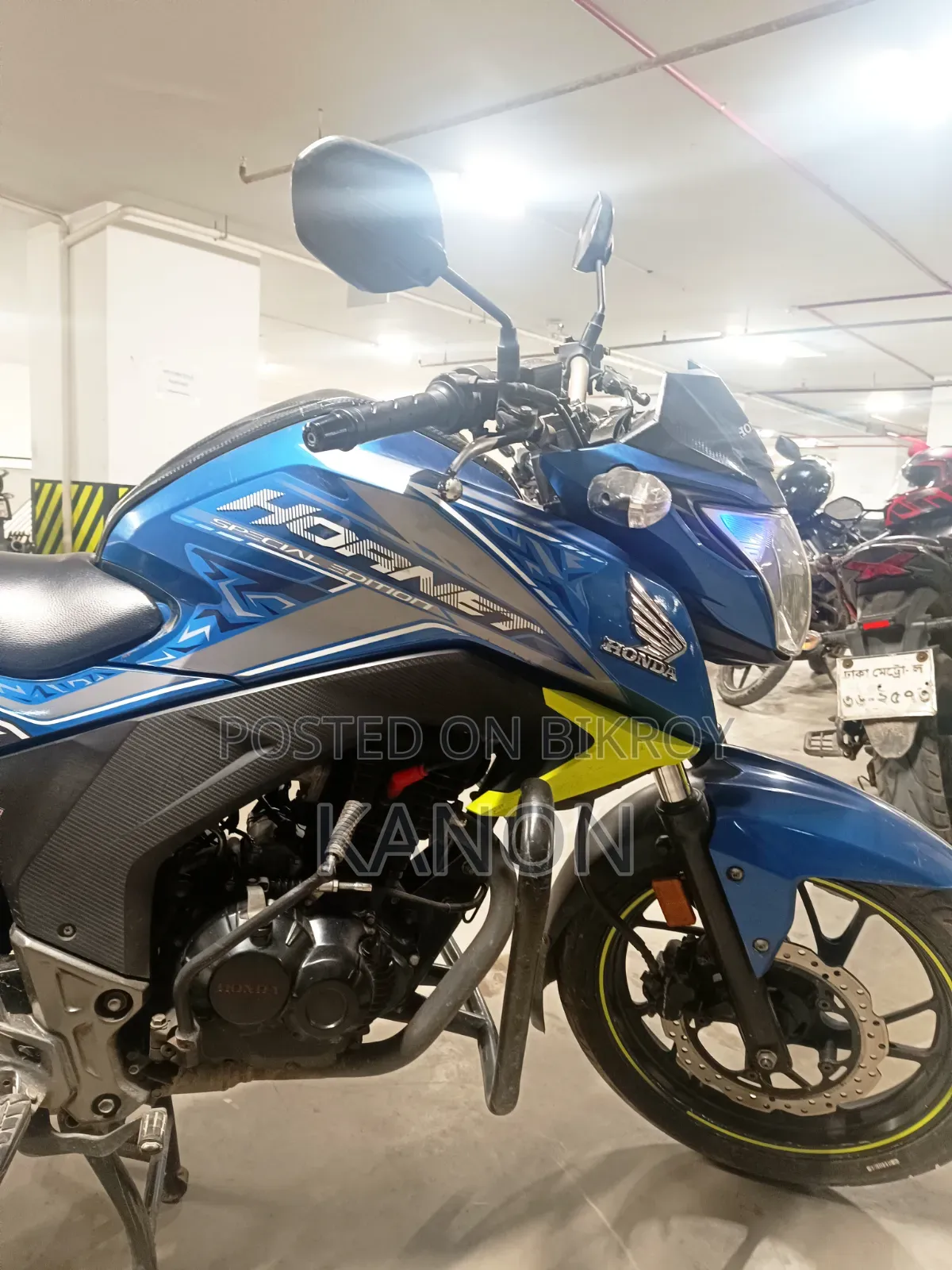হোন্ডা হর্নেট ২০১৯ নীল