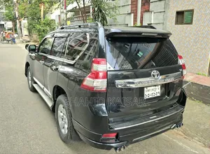 Toyota Land Cruiser Prado 2010 Black