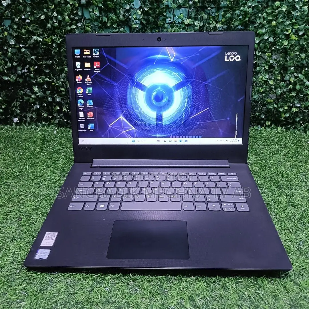 Laptop Lenovo 4GB Intel SSD 500GB