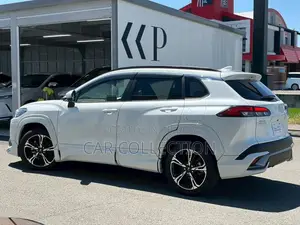 Toyota Corolla Cross 2021 Pearl
