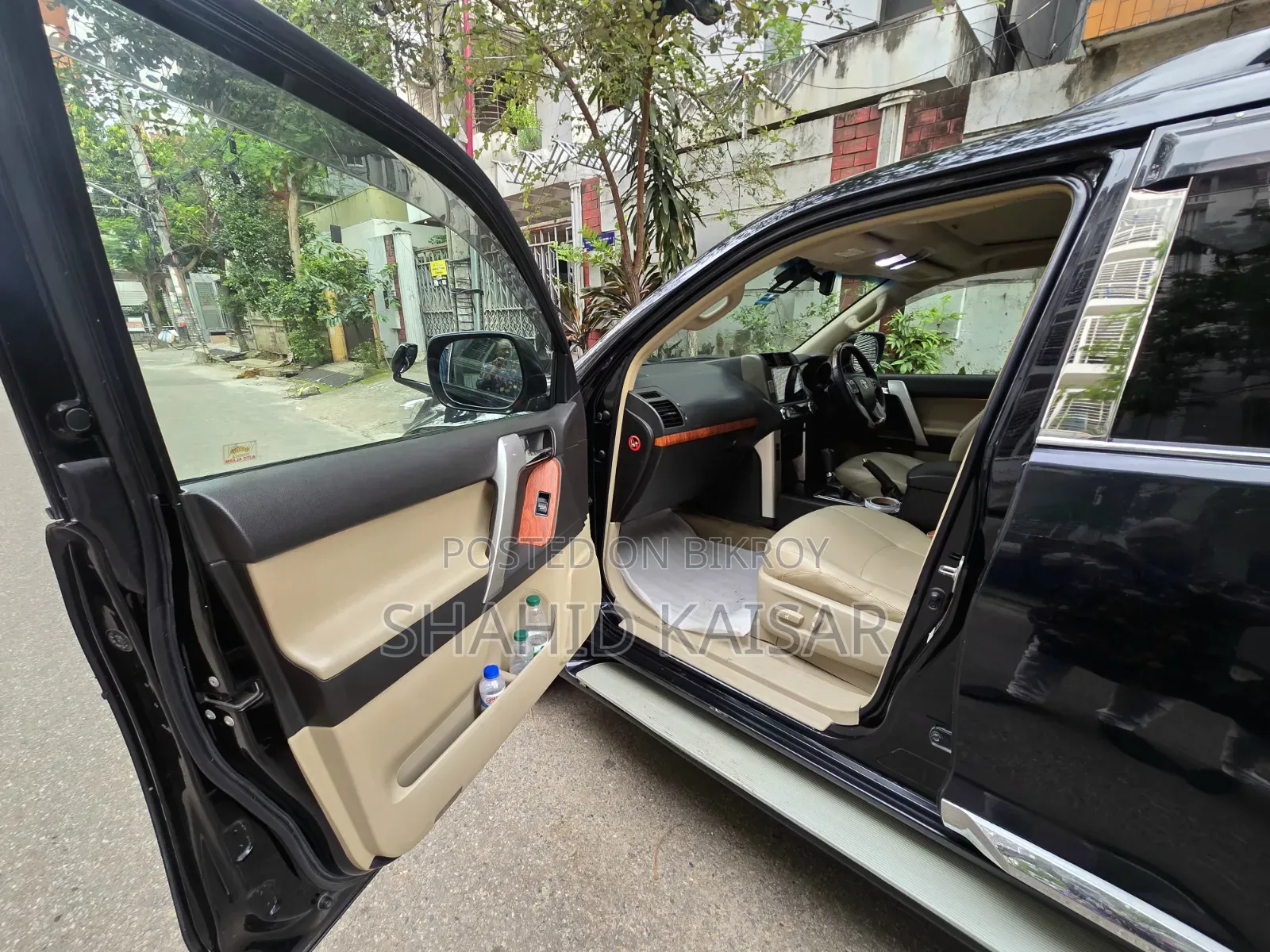 Toyota Land Cruiser Prado 2010 Black