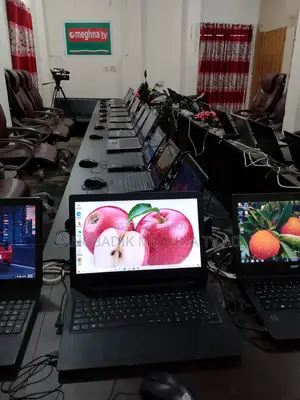 ল্যাপটপ লেনোভো ৮জিবি এএমডি রাইজেন এসএসডি ৫১২জিবি