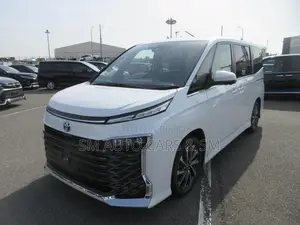 Toyota Voxy Hybrid S-Z 2WD 7-Seater 2022 Pearl