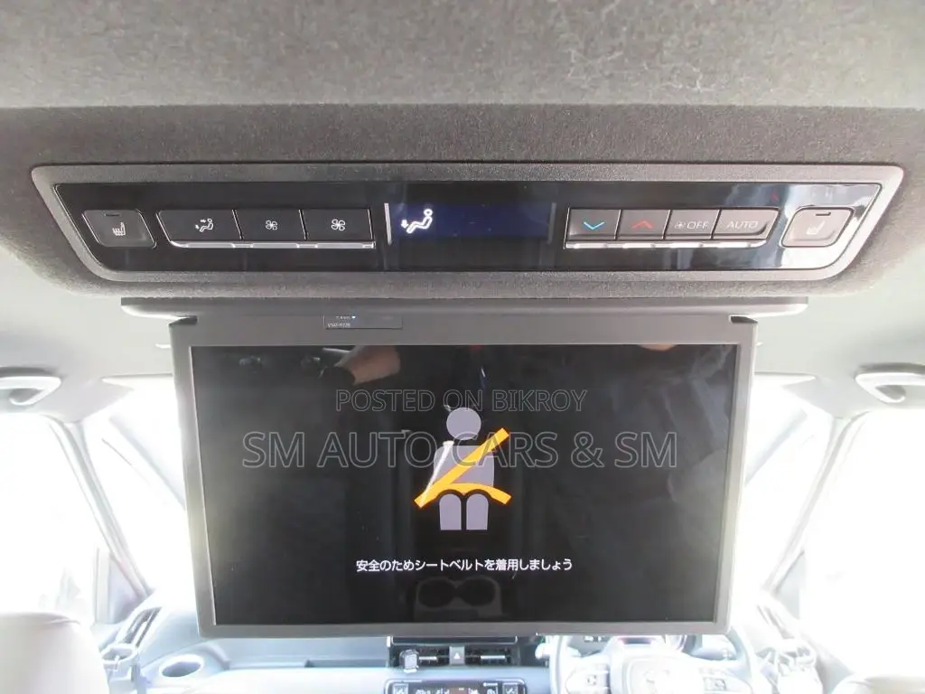 Toyota Voxy Hybrid S-Z 2WD 7-Seater 2022 Pearl