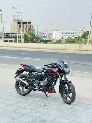 বাজাজ পালসার ১৫০ ২০২০ ব্ল্যাক