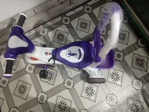 বাচ্চাদের খেলি গাড়ি