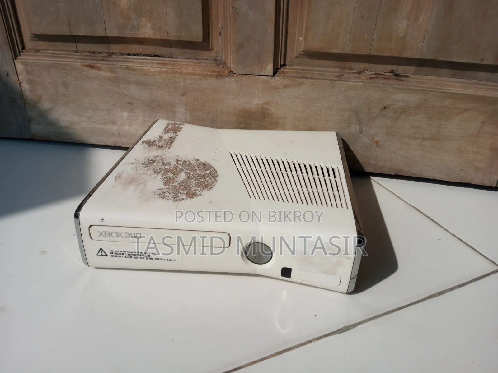 Xbox 360 250 GB (Need Repair)