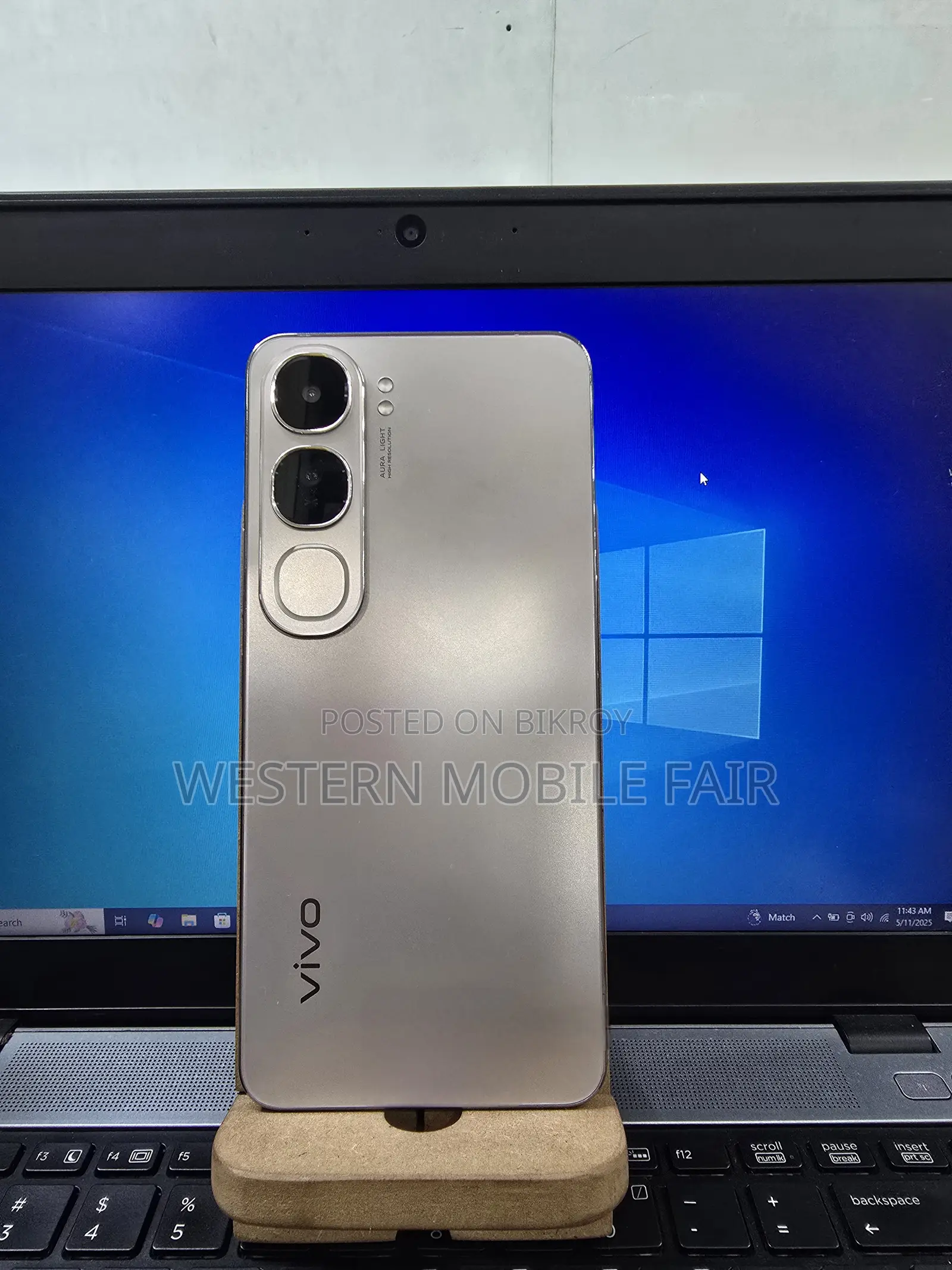 Vivo Y300 256 GB Silver