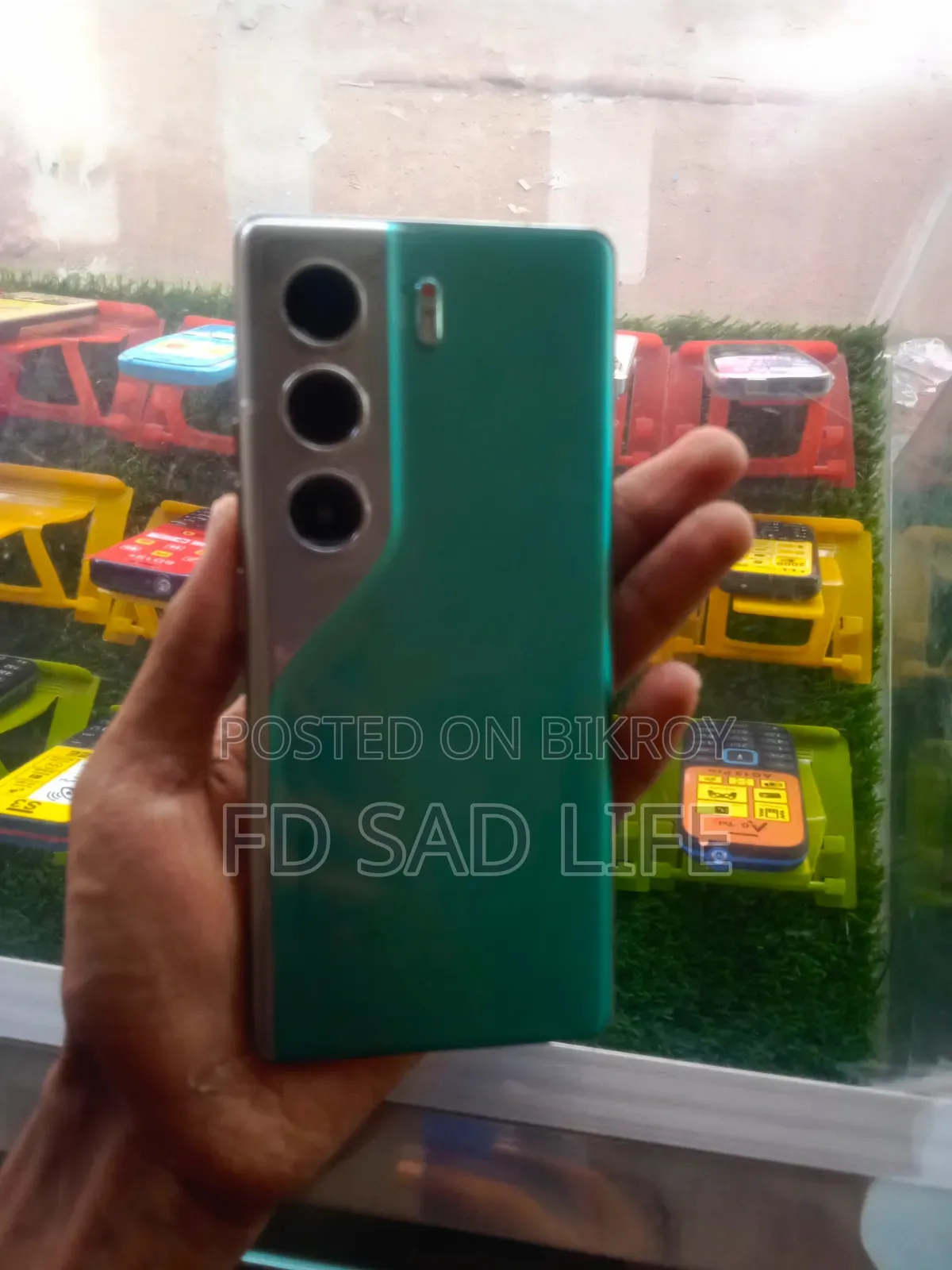 টেকনো ক্যামন ৪০ প্রো ফোরজি ২৫৬ জিবি সবুজ