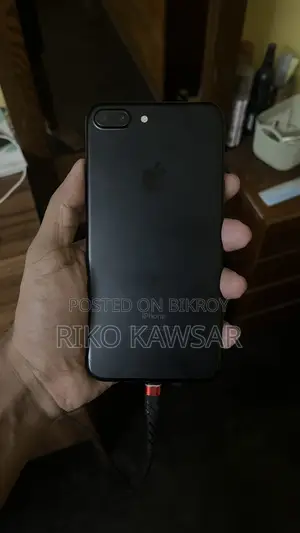 অ্যাপল আইফোন ৭ প্লাস ১২৮ জিবি ব্ল্যাক