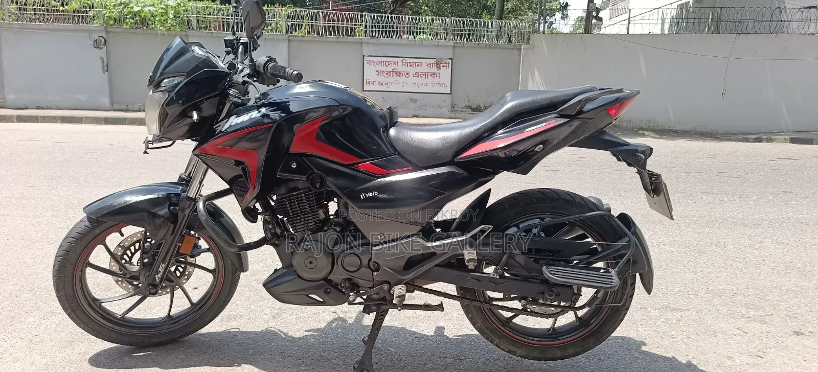 New Hero Hunk 2021 Black