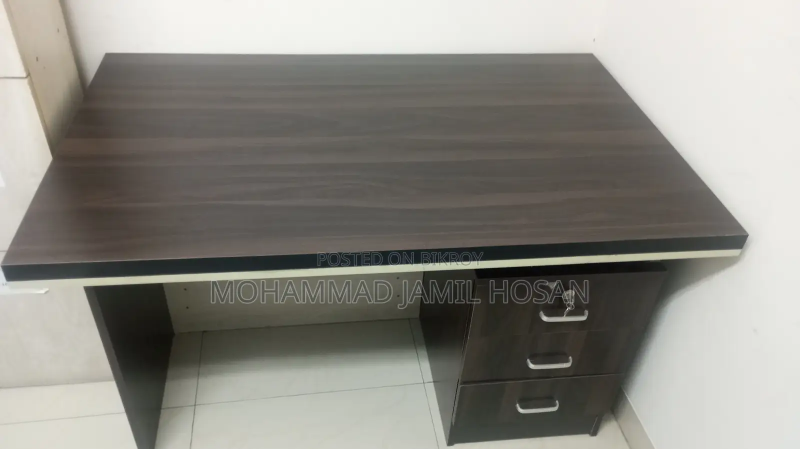 অফিস এক্সিকিউটিভ টেবিল