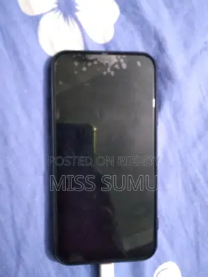 অ্যাপল আইফোন এক্স ৬৪ জিবি হোয়াইট
